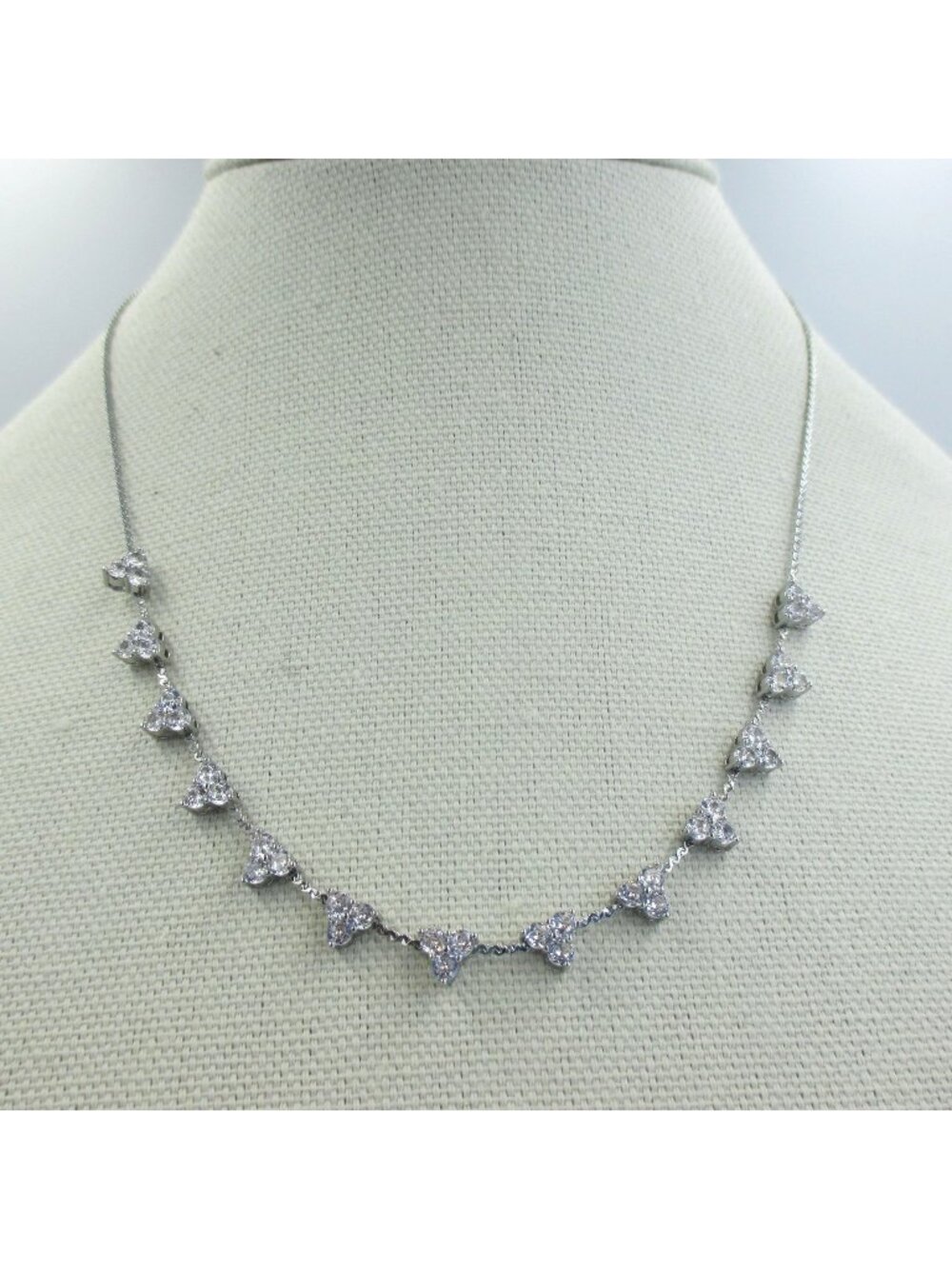 Silver Necklace With Cubic Zirconia Triangles Closure Luxury Demure Elegance $99